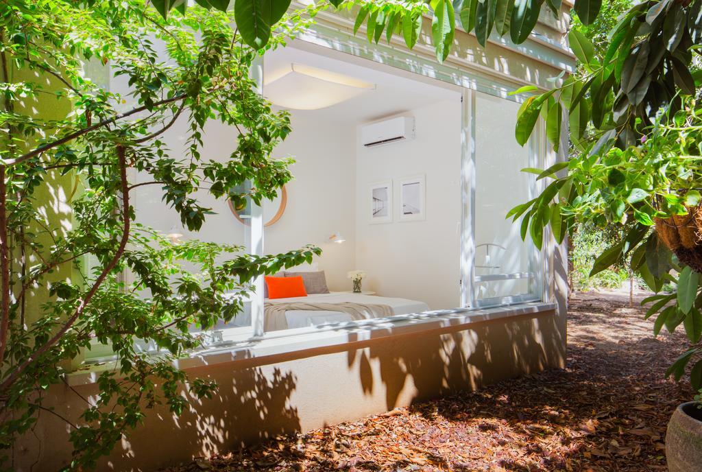 Luxurious By The Beach Apartment With Garden テル・アビブ エクステリア 写真