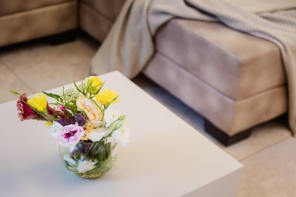 Luxurious By The Beach Apartment With Garden テル・アビブ エクステリア 写真